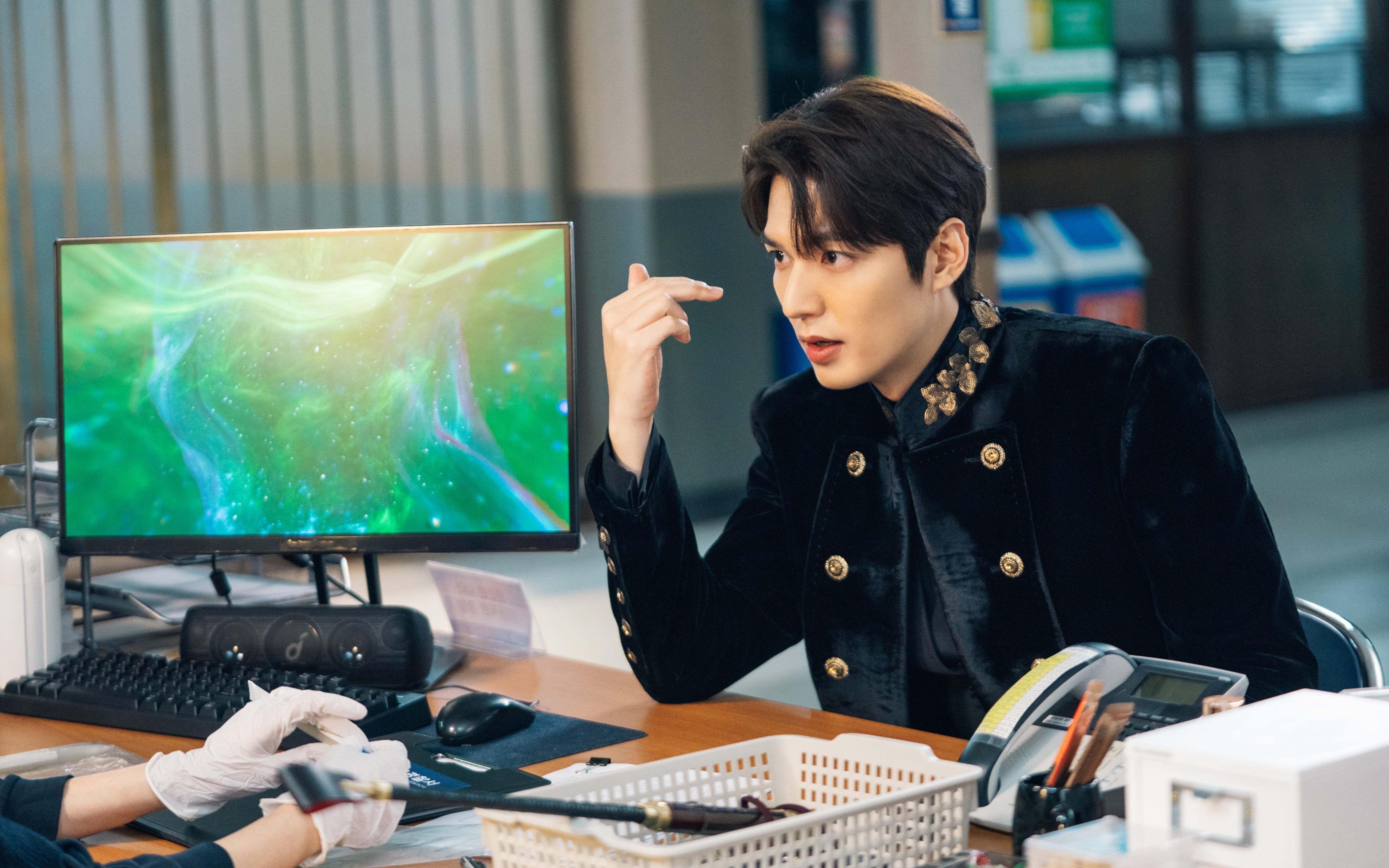 开云体育中国-闪耀全场的佩德里！伊朗2-0轻取喀麦隆，西班牙新星统治攻防两端